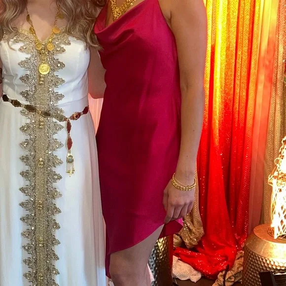 Alice + Olivia Assymetrical Dress - Picture 4 of 4